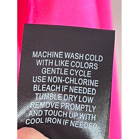 Torrid Satin Top 2X Pink Feminine Coquette Cocktail Preppy Classic Retro Resort - Picture 11 of 12
